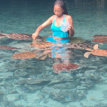 Swimming with Turtles at Nungwi Beach_Photos from Hamza_1